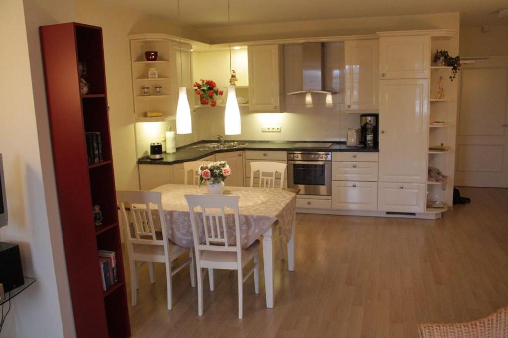Miramare - 23-31 Apartment Kuehlungsborn Ngoại thất bức ảnh